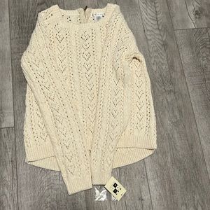 KIDS MAX STUDIO CREAM HEART EYELET SWEATER WITH GOLD GLITTER AND ZIPPER IN BACK